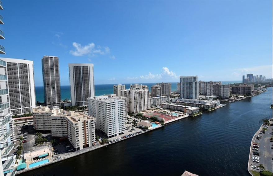Beachwalk 1B-1B Apmt Amazing View 12A Hallandale Beach Buitenkant foto